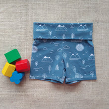 Load image into Gallery viewer, Blue Mountain Short Sleeve Top & Shorts Set