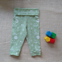 Load image into Gallery viewer, Green Mountain Long Sleeve Top & Pants Set