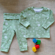 Load image into Gallery viewer, Green Mountain Long Sleeve Top & Pants Set