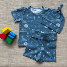 Load image into Gallery viewer, Blue Mountain- New Baby Gift Set
